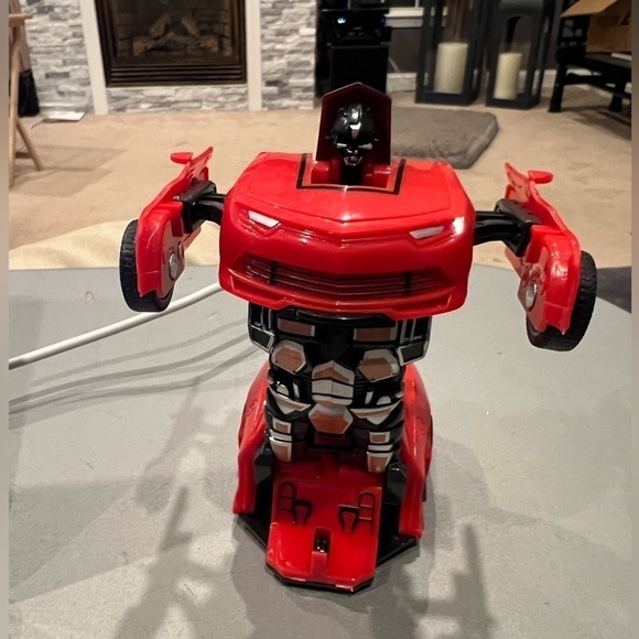 Transformation Gear Toy Cars - Robot Car Toy 2-in-1 Distortion Car - Picture 7 of 9